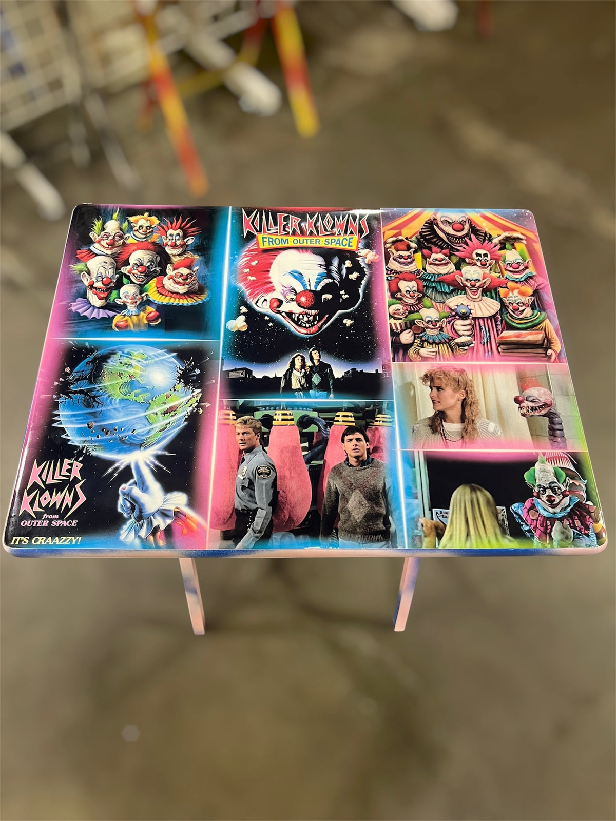 Killer Klowns TV tray table