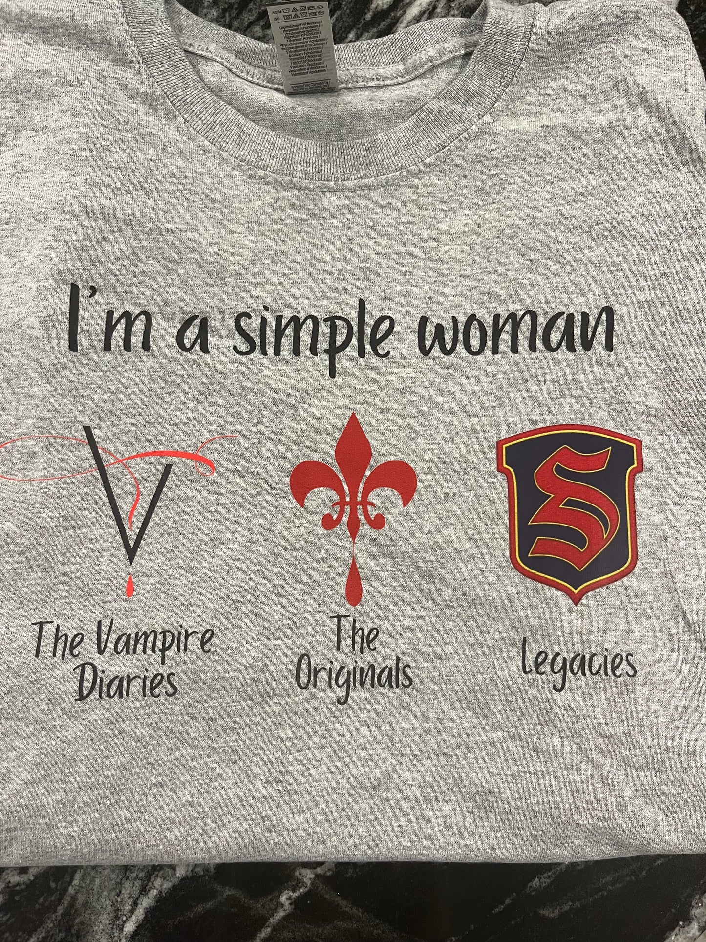 I’m a simple woman T-shirt